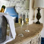 Chateau D'audrieu - Relais & Chateaux מלון