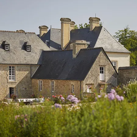 Chateau D'audrieu Hotel 5*