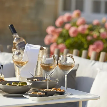 Chateau D'audrieu - Relais & Chateaux 5* 奥德赫尤
