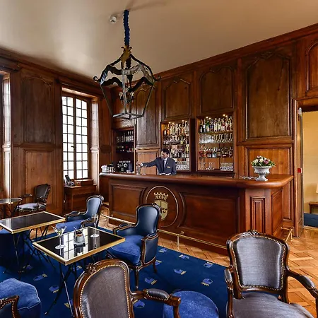 Chateau D'audrieu - Relais & Chateaux 酒店 5*