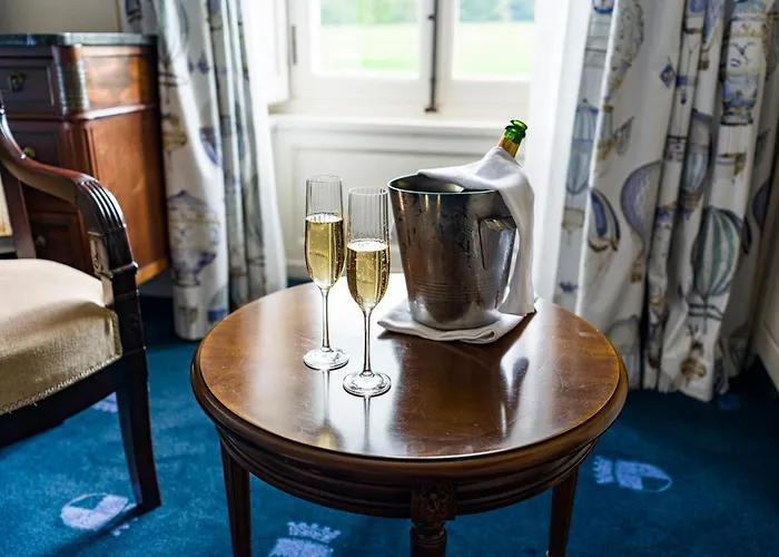 فندق Chateau D'audrieu - Relais & Chateaux Audrieu