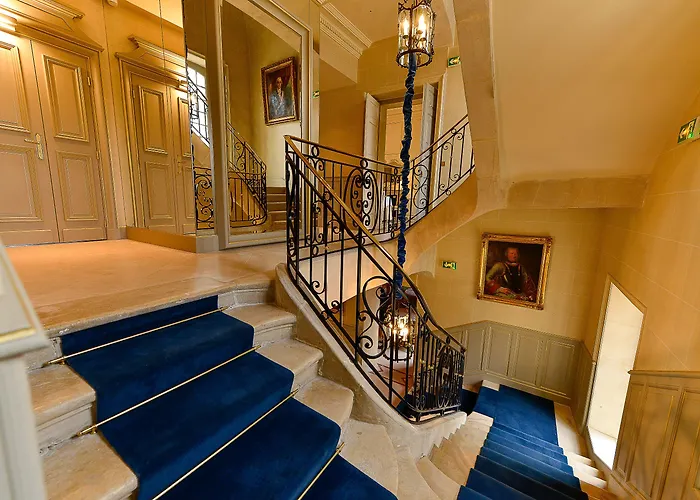 Hotel Chateau D'audrieu - Relais & Chateaux