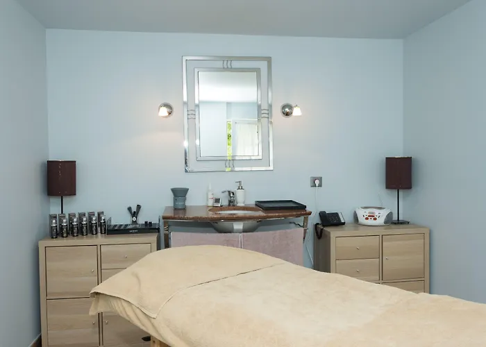 Hotel Chateau D'audrieu - Relais & Chateaux Audrieu