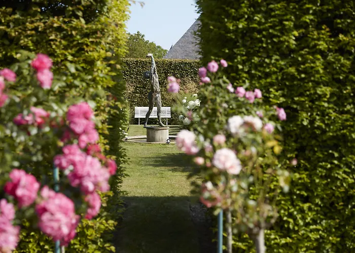 Chateau D'audrieu - Relais & Chateaux Hotel 5*