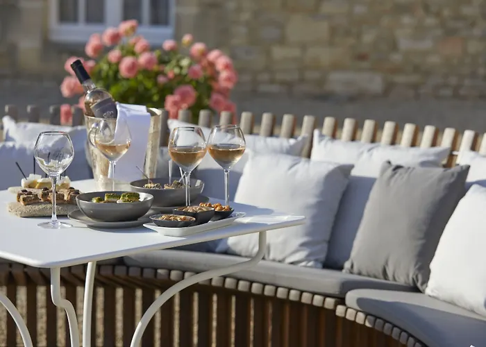 Hotel Chateau D'audrieu - Relais & Chateaux Audrieu